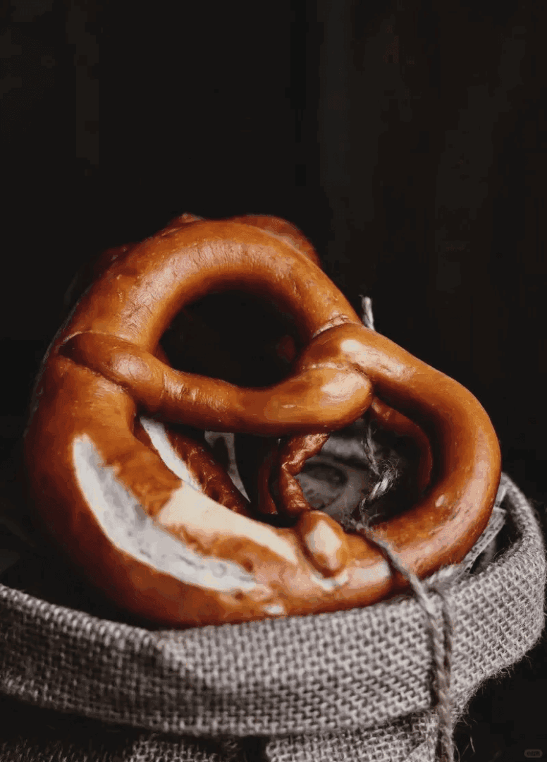 烘焙故事丨德国人的信仰—碱水面包