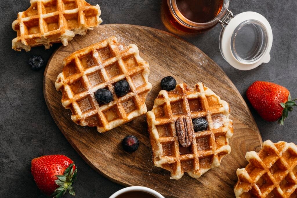 Baking Story|The Belgian waffle that swept North America 8 top view composition tasty waffles