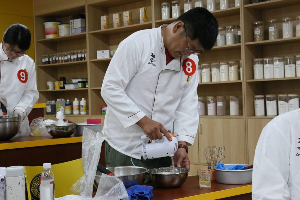 The clouds are fragrant, and the ingenuity is baked! The 2025 Employee Vocational Skills Competition ended successfully! 16 IMG 1295 1