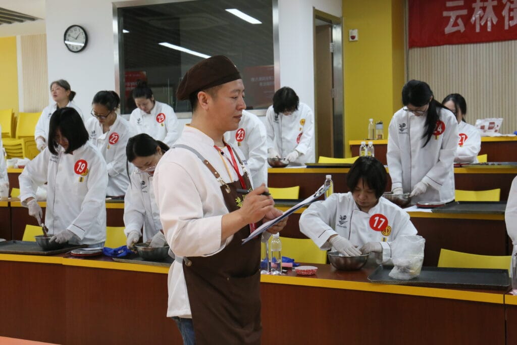 The clouds are fragrant, and the ingenuity is baked! The 2025 Employee Vocational Skills Competition ended successfully! 20 IMG 1329