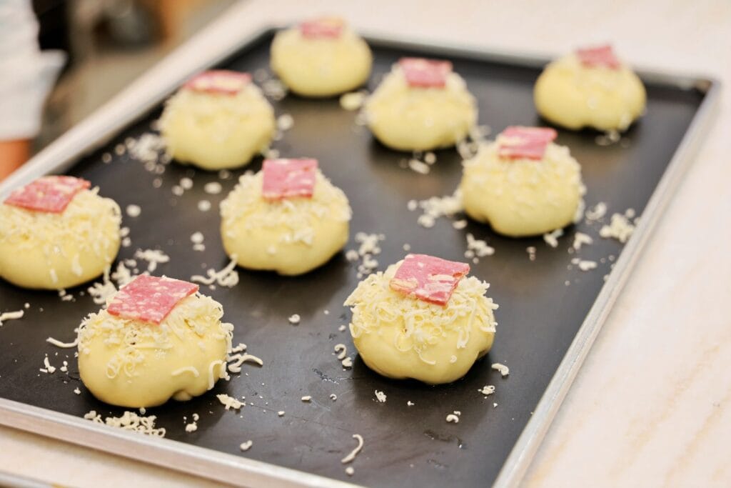 The 2025 China-ASEAN Baking Industry Symposium was successfully held in Jakarta 11 QSQ 4483 opq4072007472