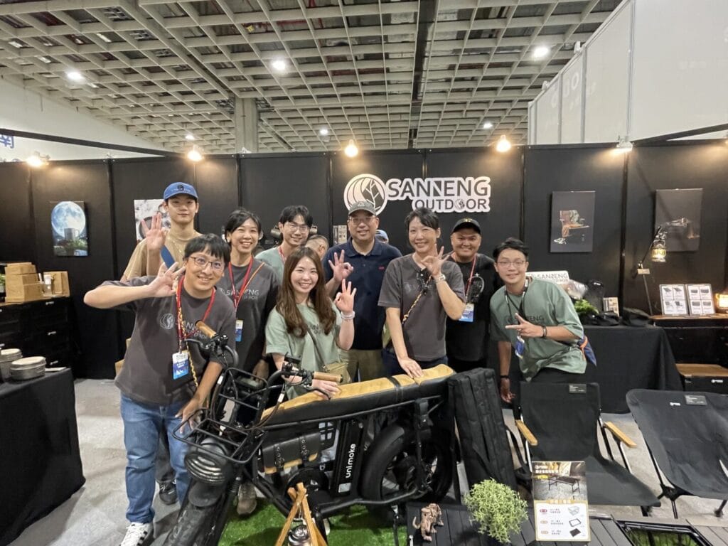戶外用品展 三能戶外 團隊照