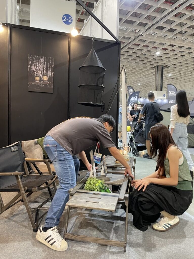 人潮、热潮、亮点齐聚! 三能户外在2025台湾户外用品展大放异彩,新品魅力点亮户外生活 12 戶外用品展 三能戶外 產品介紹 3 1